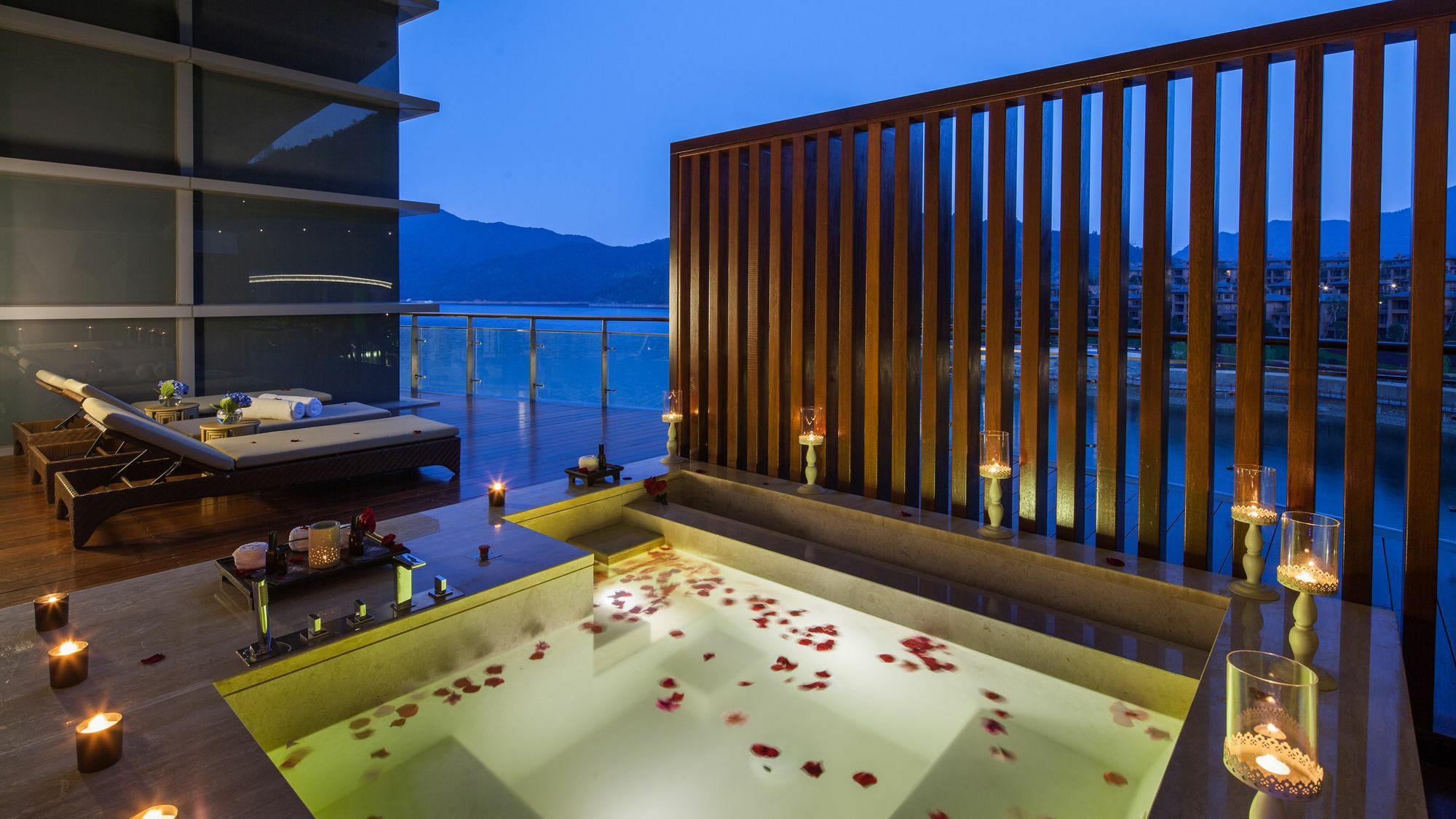 Crowne Plaza Hangzhou Thousand Island Lake By Ihg Jiande Exteriér fotografie